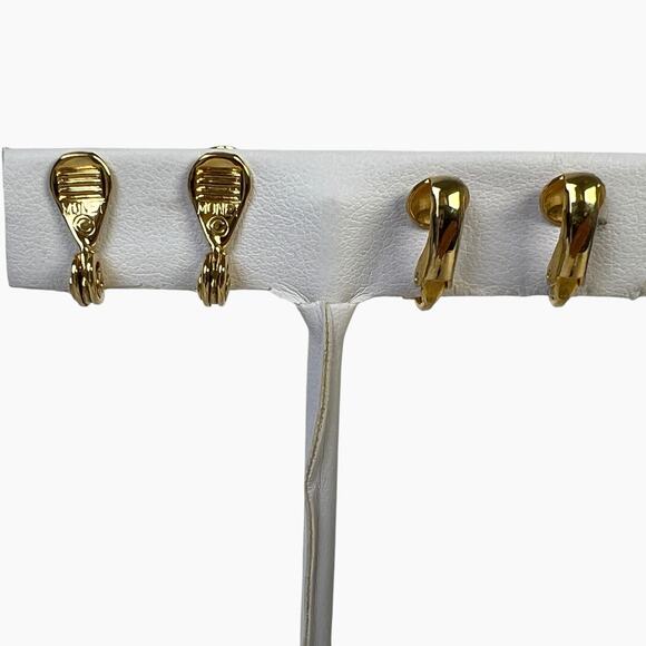 Earrings Richelieu Faux Pearl Rhinestones And Monet Cream Enamel Clip On Vintage - Picture 3 of 12